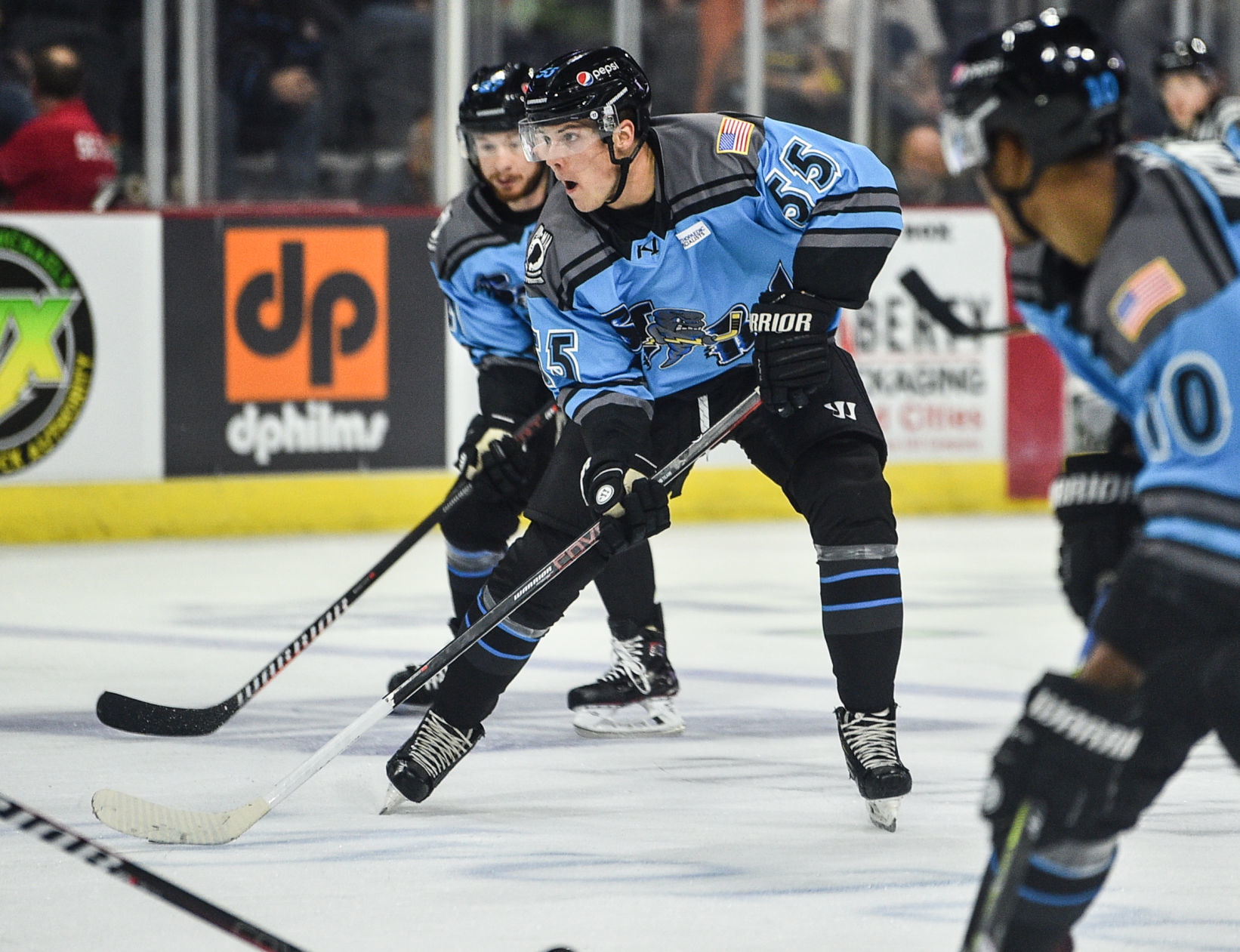 102519-qct-spt-storm-hockey-007a.jpg